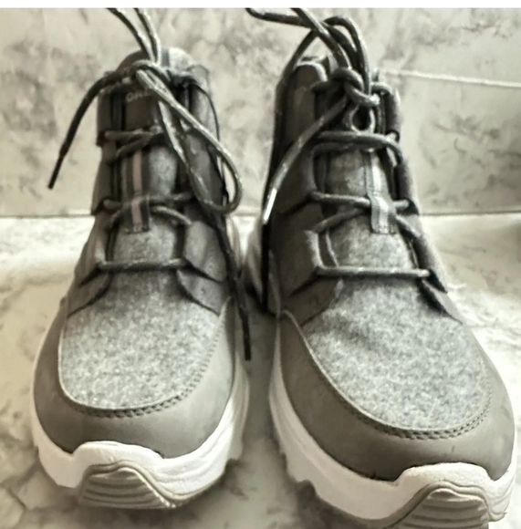 Sorel Kinetic Breakthru Caribou Waterproof Boot Womens 10 Quarry Sea Salt New - Picture 1 of 4